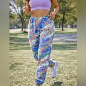 Nike Women’s Jogger Sweatpants | Abstract Multicolor Print | Size Small | NWT
